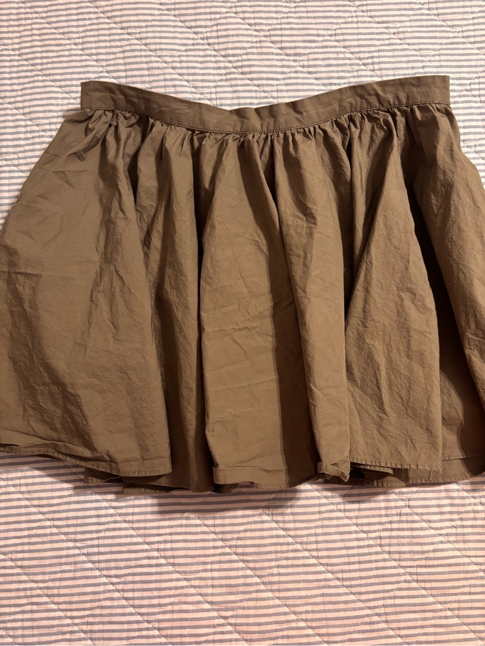 FREE PEOPLE Women’s Casual Gathered Mini Skirt - Olive Brown